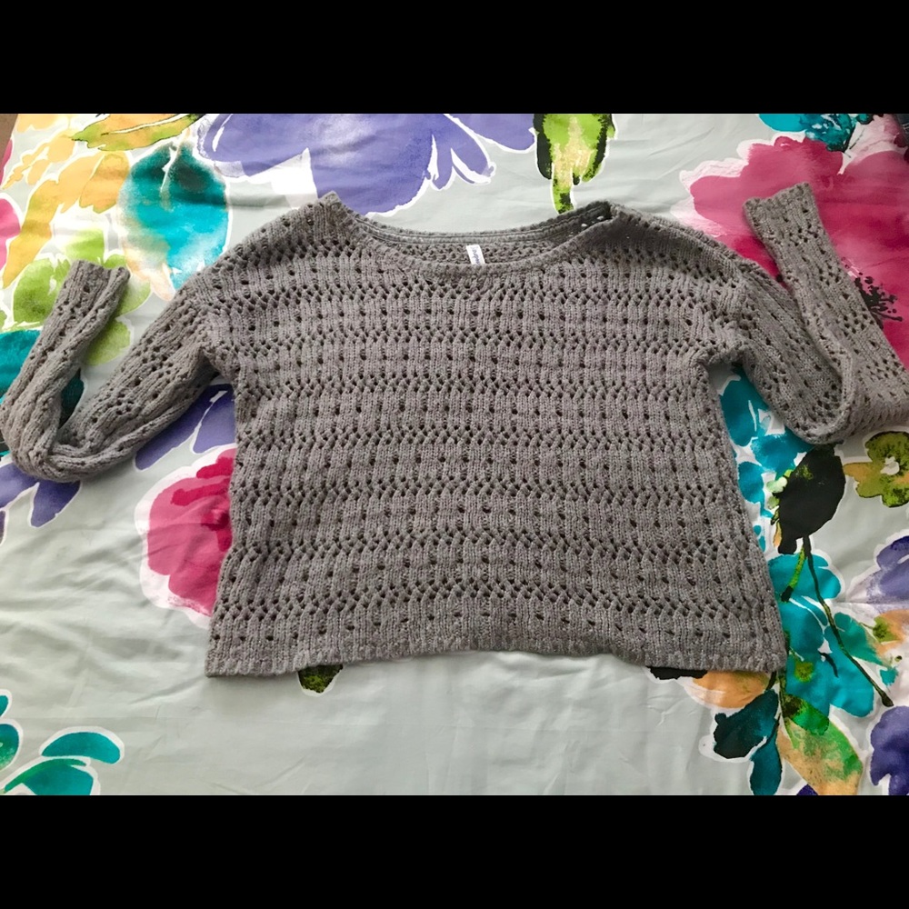 Aeropostale Grey Sweater (Size: Medium) 🎀